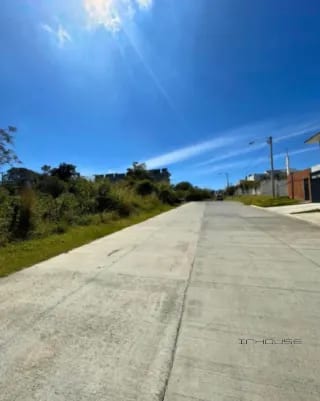 CASA EN VENTA EN ZONA 16 SAN ISIDRO PARA ESTRENAR — Casa en Venta en Zona 16, Guatemala, Ciudad — miniatura 9 de 11