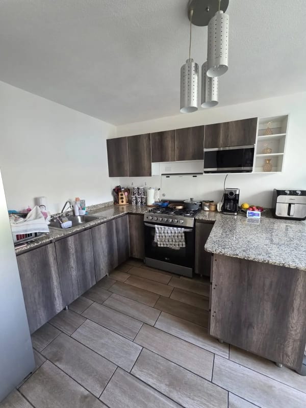 CASA EN VENTA – CONDOMINIO SECOYA DE ARRAZOLA | CAES KM. 16.5 — Casa en Venta en Carretera a El Salvador, Guatemala, Ciudad — foto 14 de 16