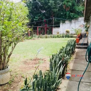 VENDO CASA EN SECTOR A-10, SAN CRISTÓBAL 4 HABITACIONES / AMPLIO JARDÍN POSTERIOR — Casa en Venta en Zona 8 Mixco, Guatemala, Ciudad — miniatura 3 de 7