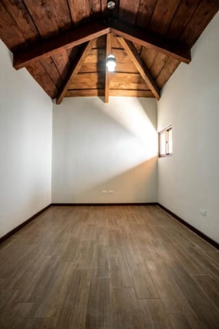 Residencia Exclusiva en Condominio Antigua Gardens — Casa en Venta en Antigua Gardens, Alotenango, Sacatepéquez — miniatura 5 de 16