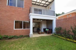 Casa en Venta, Condominio Trivento de San Vicente, Km 18.5 CAES, Zona 9 Santa Catarina Pínula — Casa en Venta en Trivento, Carretera a El Salvador, Guatemala, Ciudad — miniatura 2 de 12