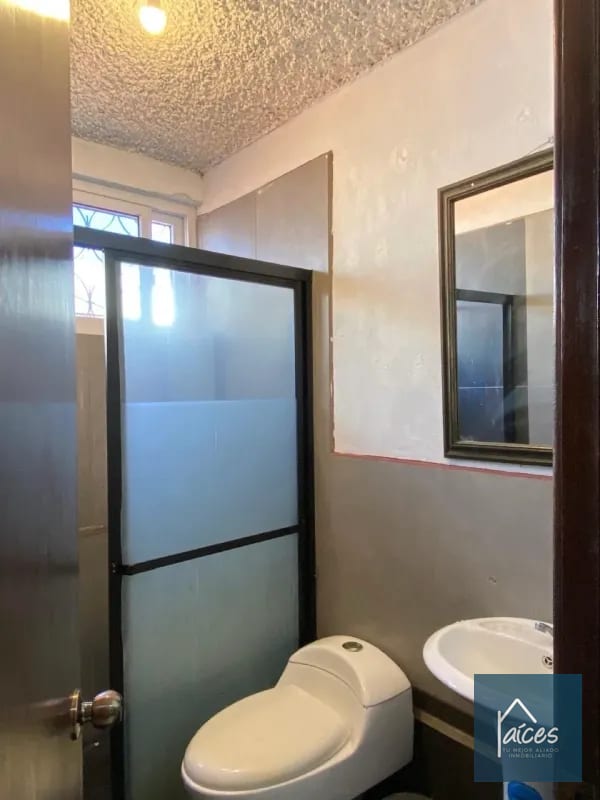 CASA EN VENTA ZONA 15 (D) — Casa en Venta en Colonia El Maestro, Zona 15, Guatemala, Ciudad — foto 2 de 13