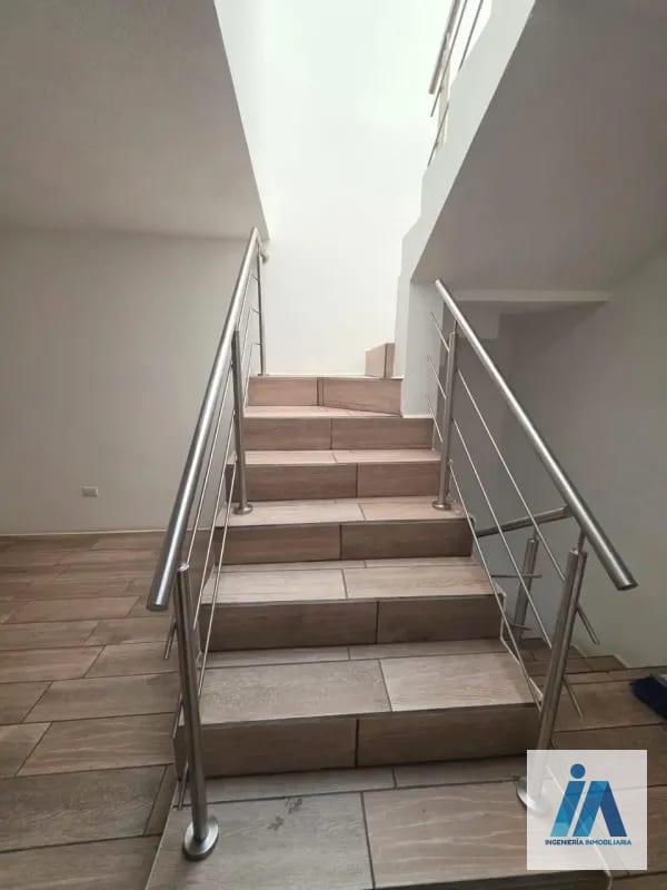CASA EN VENTA📍Secoya de Arrazola, Km 16.5 Fraijanes Una casa diseñada para ofrecer comodidad con una increíble terraza con pérgola ideal para tus reuniones sociales. — Casa en Venta en Fraijanes, Carretera a El Salvador, Guatemala, Ciudad — foto 9 de 14