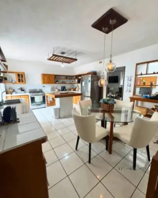 CASA EN VENTA SAN CRISTÓBAL SECTOR B1 — Casa en Venta en Zona 8 Mixco, Guatemala, Ciudad — miniatura 10 de 16