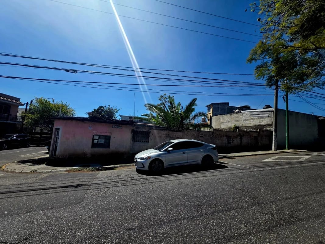 CASA EN VENTA LOMAS DE SAN JACINTO Zona 10 de Mixco — Casa en Venta en Lomas de San Jacinto, Zona 10 Mixco, Guatemala, Ciudad — foto 1 de 5