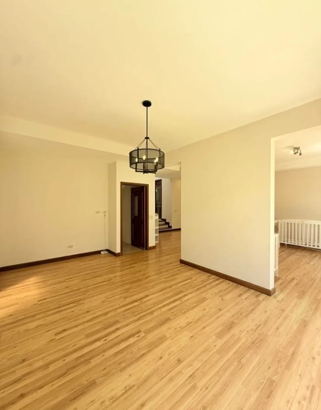 Vendo linda casa en Portal del Bosque Kms. 22.5 CAES — Casa en Venta en Portal del Bosque, Carretera a El Salvador, Guatemala, Ciudad — foto 15 de 17