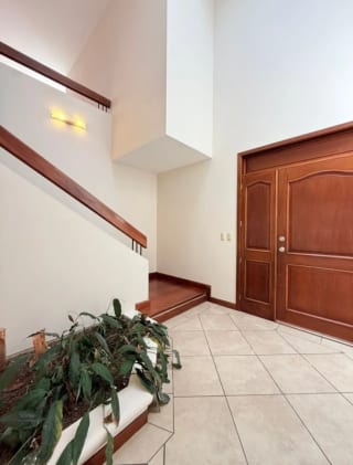 Vendo linda casa en  Portal del Bosque Kms. 22.5 CAES — Casa en Venta en Portal del Bosque, Carretera a El Salvador, Guatemala, Ciudad — miniatura 5 de 17