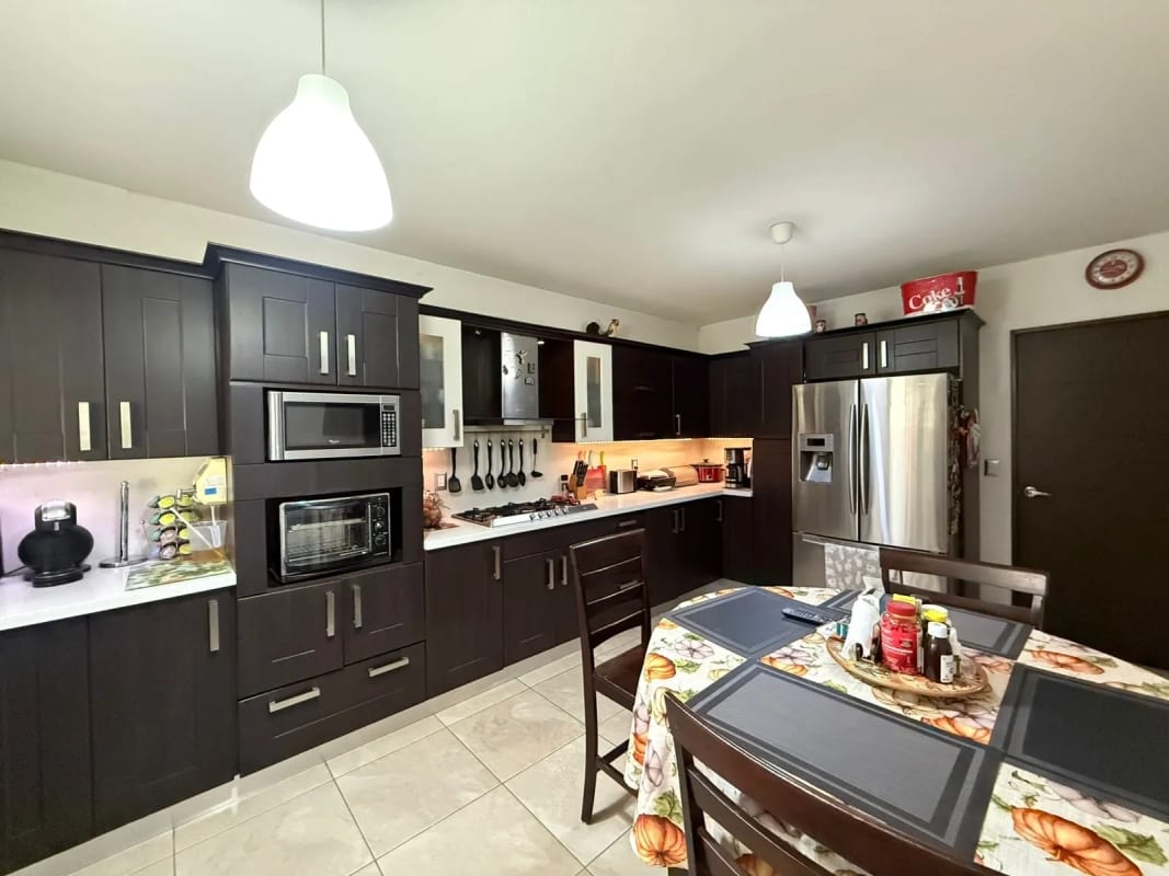 Vendo linda casa en La Fontana, km 25 CAES — Casa en Venta en La Fontana II, Carretera a El Salvador, Guatemala, Ciudad — foto 9 de 17