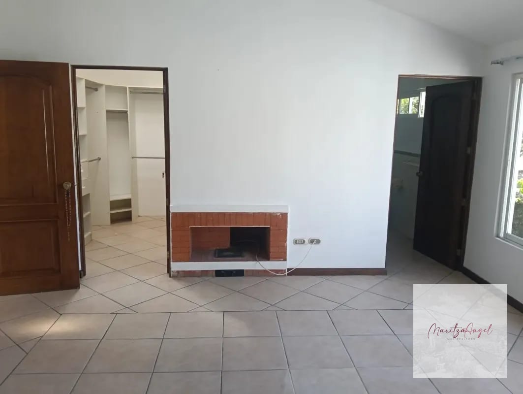 CASA EN VENTA RESIDENCIAL SAN ANTONIO CAREETERA A EL SALVADOR — Casa en Venta en San Antonio, Carretera a El Salvador, Guatemala, Ciudad — foto 10 de 11