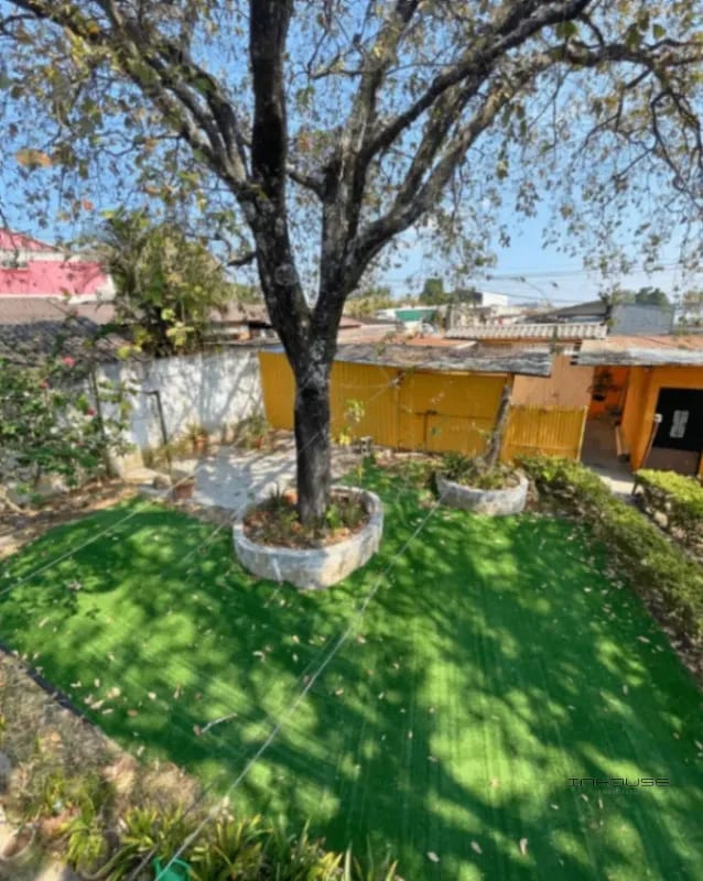 CASA EN VENTA EN SAN CRISTÓBAL DE UN NIVEL ESTILO GRANJA — Casa en Venta en Zona 8 Mixco, Guatemala, Ciudad — foto 3 de 11