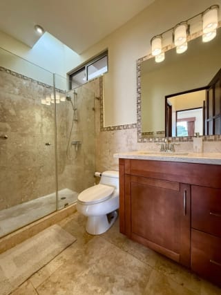 Venta Propiedad en San Lázaro zona 15 — Casa en Venta en San Lázaro, Zona 15, Guatemala, Ciudad — miniatura 2 de 10