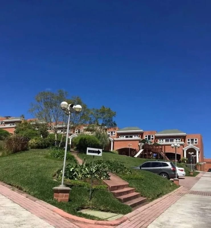 Alquiler de casa en La Rioja Carr. Salvador Km. 20.5 a Fraijanes — Casa en Alquiler en Fraijanes, Carretera a El Salvador, Guatemala, Ciudad — foto 1 de 14
