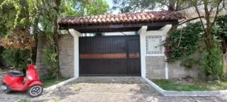 Residencia Exclusiva en Panajachel – Diseño Moderno con Módulo Independiente — Casa en Venta en Panajachel, Sololá — miniatura 5 de 6
