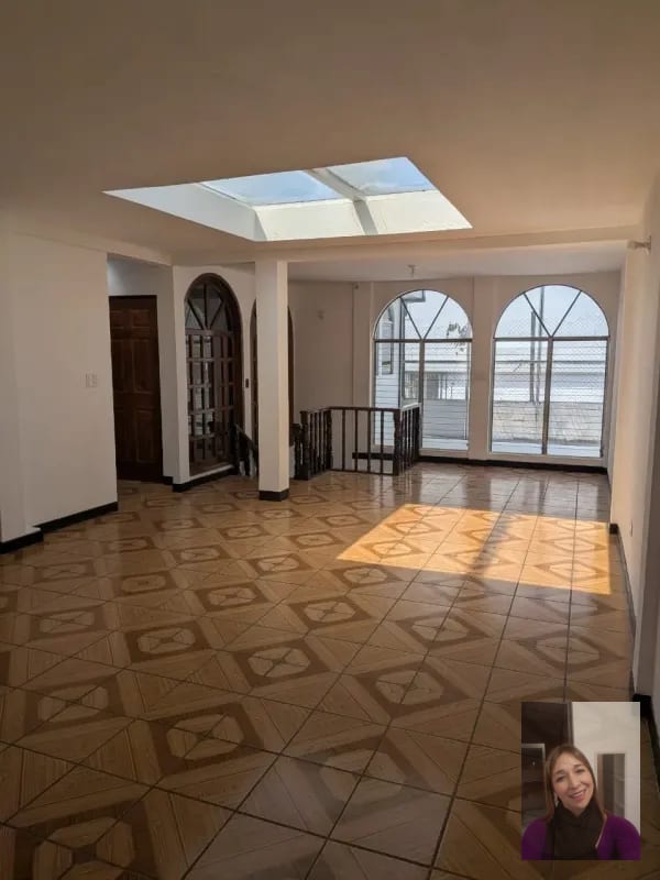 Venta Casa Prados de Monte María — Casa en Venta en Zona 12, Guatemala, Ciudad — foto 1 de 12