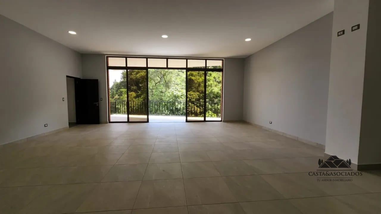 CASA EN VENTA ANTARIA — Casa en Venta en Santa Catarina Pinula, Guatemala, Ciudad — foto 2 de 15