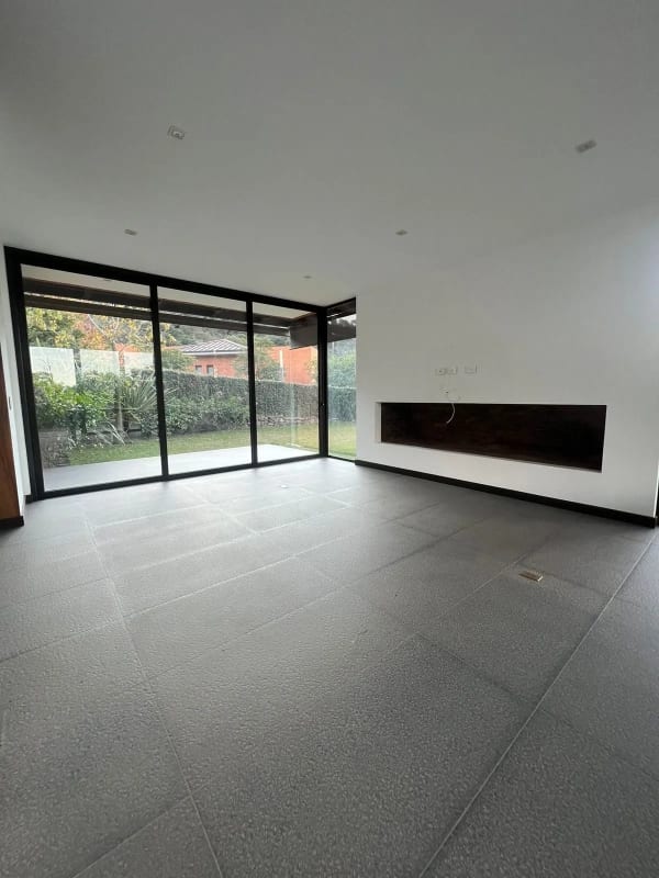 RESIDENCIA DE LUJO - CLUB DE GOLF EL PULTÉ - ZONA 24 — Casa en Venta en Zona 24, Guatemala, Ciudad — foto 13 de 14