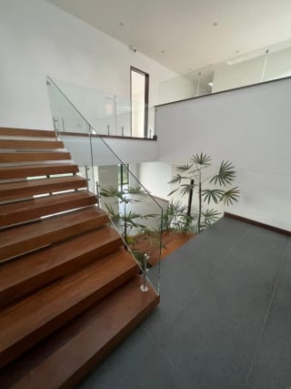 RESIDENCIA DE LUJO - CLUB DE GOLF EL PULTÉ - ZONA 24 — Casa en Venta en Zona 24, Guatemala, Ciudad — miniatura 4 de 14