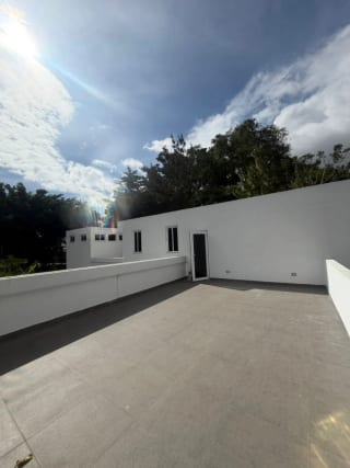 VENDO AMPLIA CASA - ZONA 16 - 6 PARQUEOS — Casa en Venta en Zona 16, Guatemala, Ciudad — miniatura 8 de 8