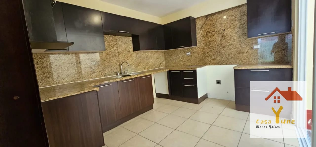 Casa en venta zona 16 Ensenada de San Isidro — Casa en Venta en Ensenada de San Isidro, Zona 16, Guatemala, Ciudad — foto 12 de 17