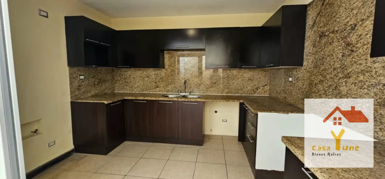 Casa en venta zona 16  Ensenada de San Isidro — Casa en Venta en Ensenada de San Isidro, Zona 16, Guatemala, Ciudad — foto 10 de 17