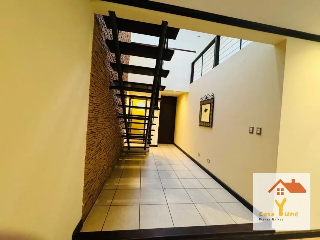 Casa en venta zona 16  Ensenada de San Isidro — Casa en Venta en Ensenada de San Isidro, Zona 16, Guatemala, Ciudad — foto 5 de 17