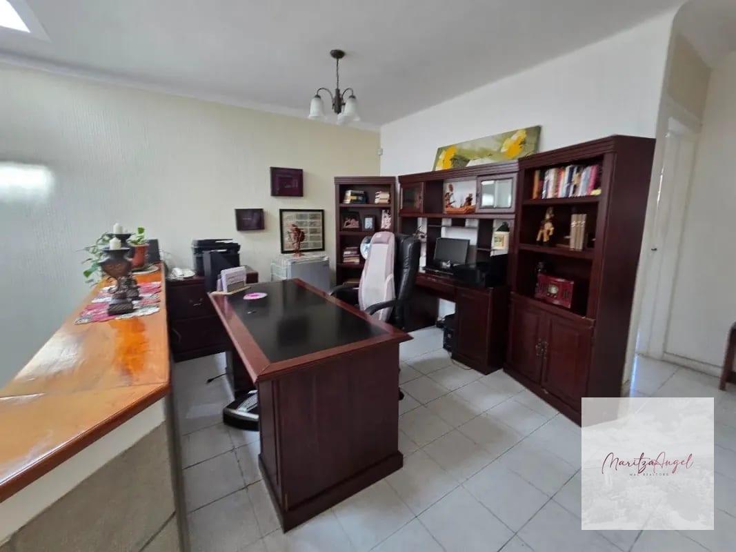 CASA EN VENTA EN ZONA 10 — Casa en Venta en 13-50, Zona 10, Guatemala, Ciudad — foto 2 de 13