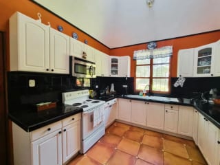 Casa en Venta en Antigua Guatemala — Casa en Venta en Dentro del Casco, Antigua, Sacatepéquez — miniatura 12 de 15