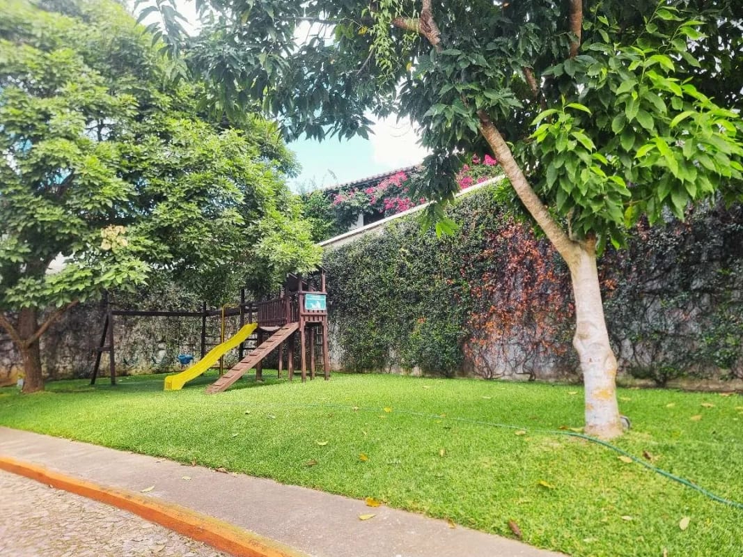 Casa en Venta en Antigua Guatemala — Casa en Venta en Dentro del Casco, Antigua, Sacatepéquez — foto 3 de 15
