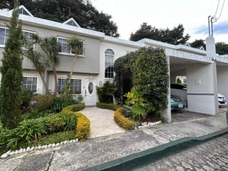 Casa En Venta en Altos de Arrazola — Casa en Venta en Altos de Arrazola, Carretera a El Salvador, Guatemala, Ciudad — miniatura 1 de 4