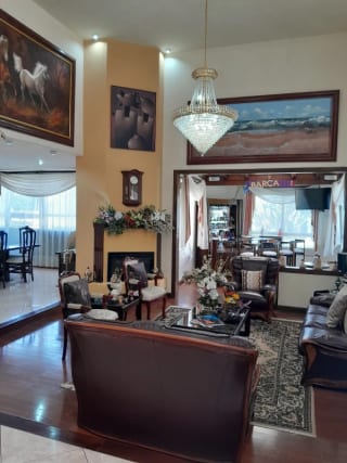 VENTA DE CASA – VILAVERDE 1 KM 20.5 CAES INGRESO FRAIJANES — Casa en Venta en Vila Verde, Carretera a El Salvador, Guatemala, Ciudad — miniatura 10 de 16