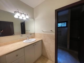MUXBAL CASA VENTA, 554 MTS2, 3 DORMITORIOS, ESTUDIO O DORMITORIO CON BAÑO COMPLETO $650,000 — Casa en Venta en Muxbal, Guatemala, Ciudad — miniatura 10 de 13