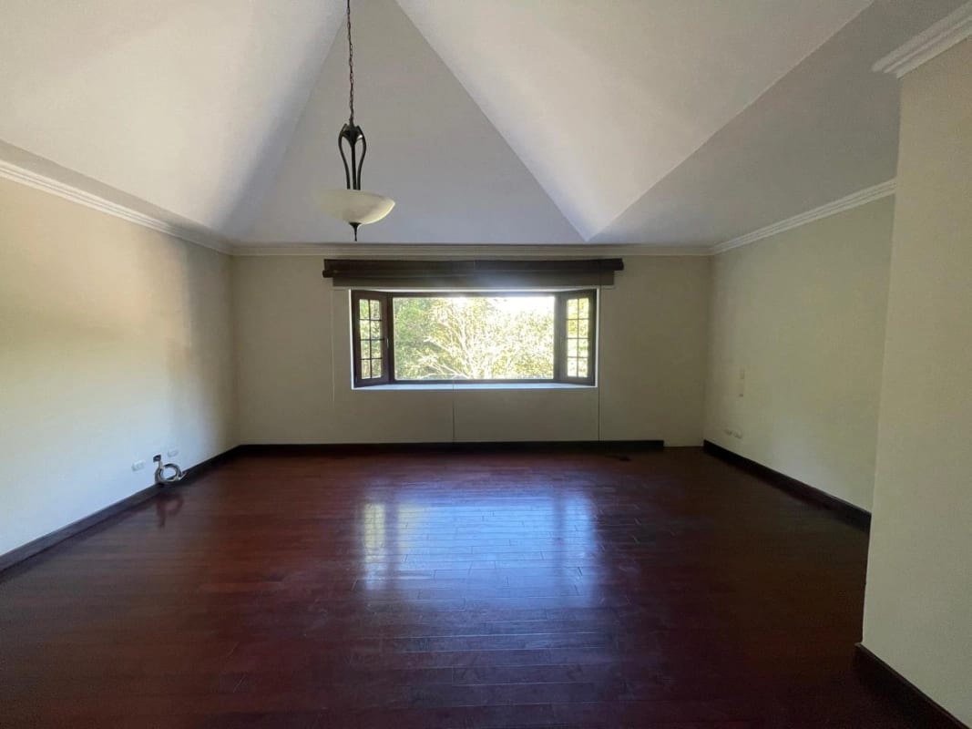 MUXBAL CASA VENTA, 554 MTS2, 3 DORMITORIOS, ESTUDIO O DORMITORIO CON BAÑO COMPLETO $650,000 — Casa en Venta en Muxbal, Guatemala, Ciudad — foto 3 de 13