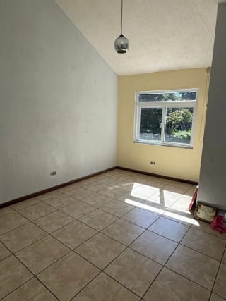 Residencia carretera el salvador km 17.5 / ADA — Casa en Venta en Arrazola II, Carretera a El Salvador, Guatemala, Ciudad — miniatura 2 de 7