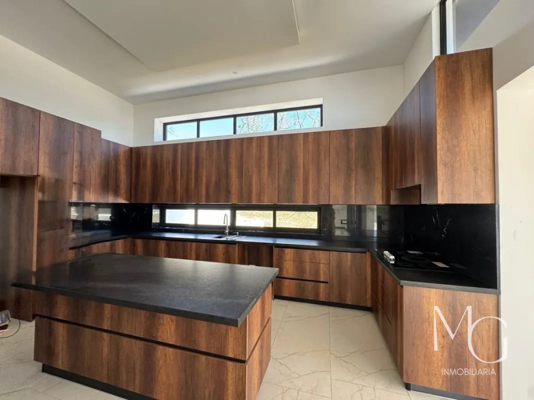 CASA EN VENTA EN SAUSALITO KM22.5 CAES — Casa en Venta en Carretera a El Salvador, Guatemala, Ciudad — foto 8 de 11
