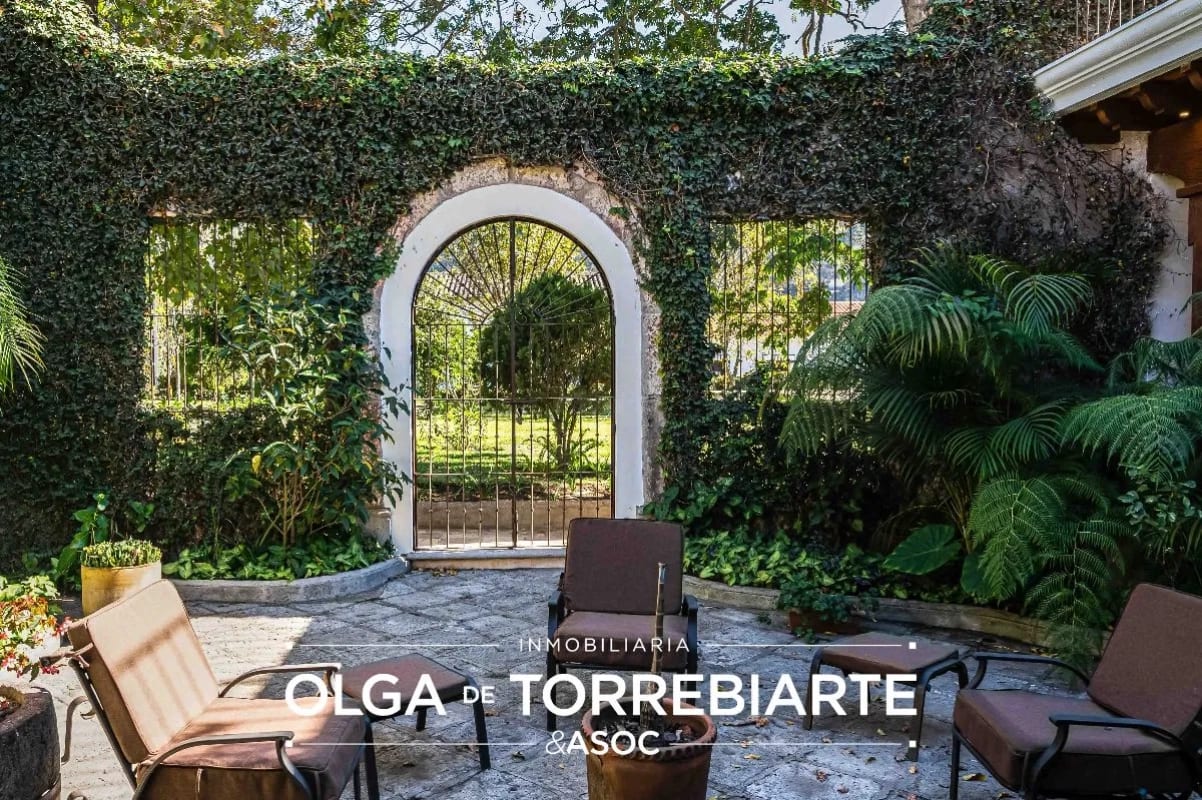Casa amueblada en Condominio Jacarandas y Gravileas, Antigua Guatemala — Casa en Venta en Antigua, Sacatepéquez — foto 12 de 17