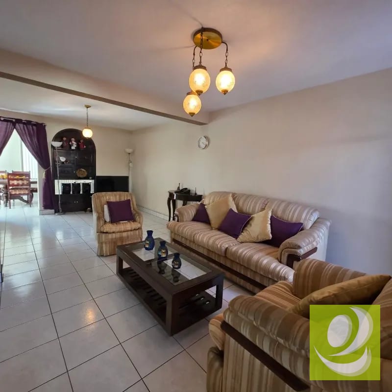 CASA COMERCIAL EN VENTA EN VALLE DEL SOL ZONA 4 MIXCO — Casa en Venta en Zona 4 Mixco, Guatemala, Ciudad — foto 2 de 7