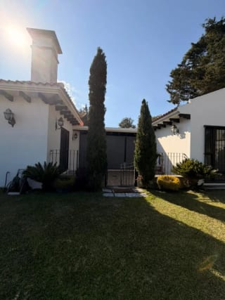 Preciosa residencia de un nivel en Lazos de Fraijanes — Casa en Venta en Lazos de Fraijanes, Carretera a El Salvador, Guatemala, Ciudad — miniatura 13 de 16