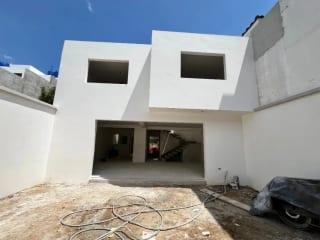 Casa en venta de 4 habitaciones, Hacienda Real, Zona 16 Lista para Abril 2026 — Casa en Venta en Hacienda Real, Zona 16, Guatemala, Ciudad — miniatura 1 de 9
