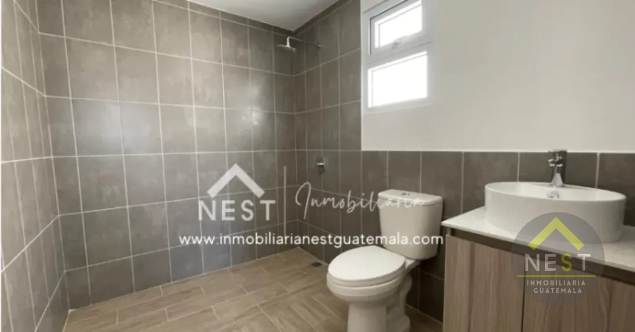 Casa nueva en renta con jardín | Bosques de Santa Elena - Km 26.5 CAES — Casa en Alquiler en Santa Elena Barillas, Guatemala, Ciudad — foto 13 de 17