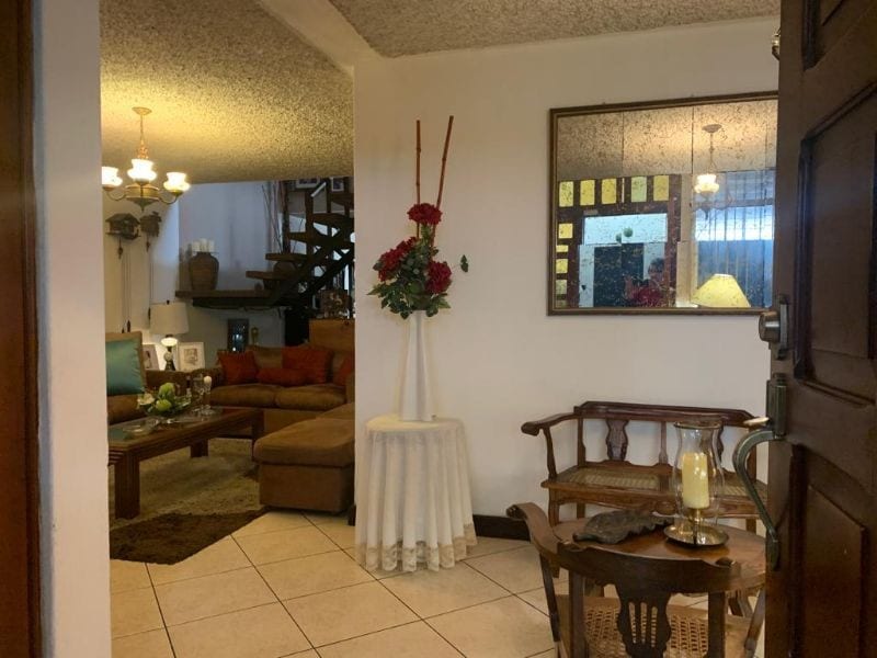 LINDA CASA EN JARDINES DE LA ASUNCION SUR ZONA 5 — Casa en Venta en Jardines de La Asunción, Zona 5, Guatemala, Ciudad — foto 3 de 16