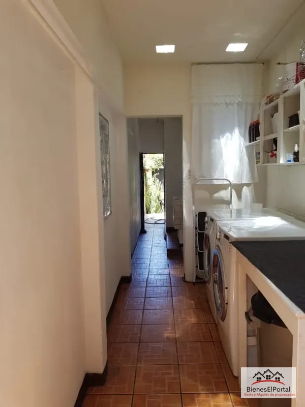 Casa en Lomas de Portugal Zona 1 de Mixco — Casa en Venta en Zona 1 Mixco, Guatemala, Ciudad — foto 8 de 9