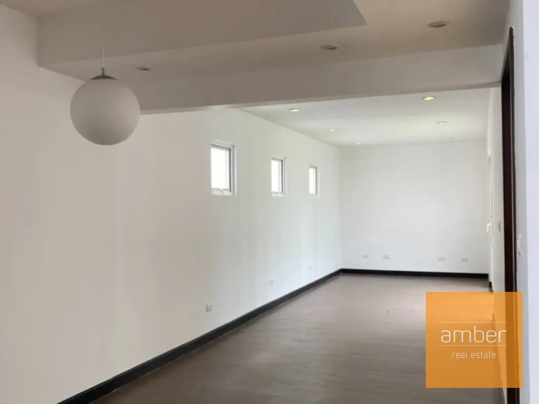 Casa en Campos de San Isidro 1, zona 16 — Casa en Venta en Campos de San Isidro, Zona 16, Guatemala, Ciudad — foto 9 de 11