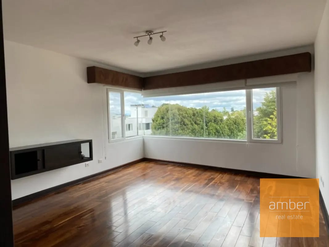 Casa en Campos de San Isidro 1, zona 16 — Casa en Venta en Campos de San Isidro, Zona 16, Guatemala, Ciudad — foto 6 de 11