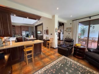 VENDO CASA DE UN NIVEL EN HACIENDA NUEVA CONTRY CLUB — Casa en Venta en Hacienda Nueva, San José Pinula, Guatemala, Ciudad — miniatura 9 de 17