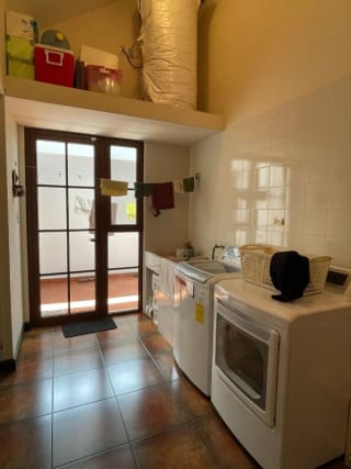 VENDO CASA DE UN NIVEL EN HACIENDA NUEVA CONTRY CLUB — Casa en Venta en Hacienda Nueva, San José Pinula, Guatemala, Ciudad — miniatura 7 de 17