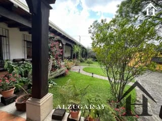 casa con jardines casco central antigua — Casa en Venta en Antigua, Sacatepéquez — miniatura 3 de 11