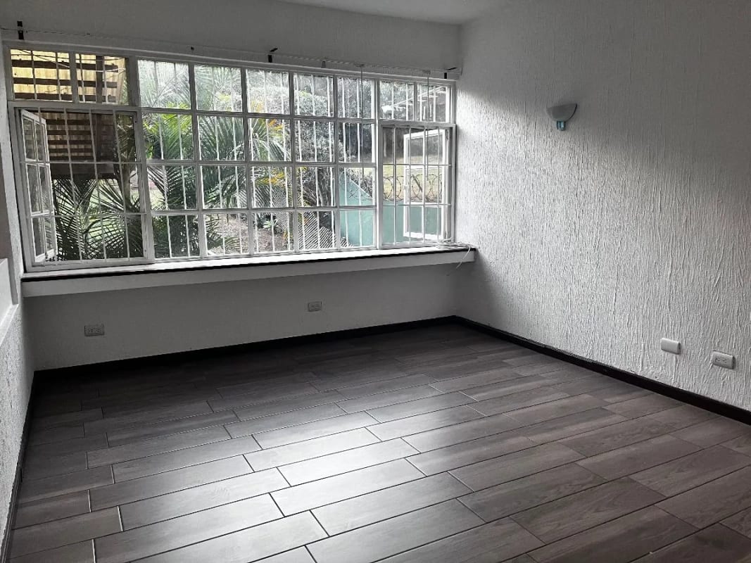 📍 CASA EN RENTA – COLONIA ELGIN II | ZONA 13 — Casa en Alquiler en Zona 13, Guatemala, Ciudad — foto 12 de 16
