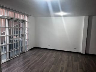 📍 CASA EN RENTA – COLONIA ELGIN II | ZONA 13 — Casa en Alquiler en Zona 13, Guatemala, Ciudad — miniatura 10 de 16