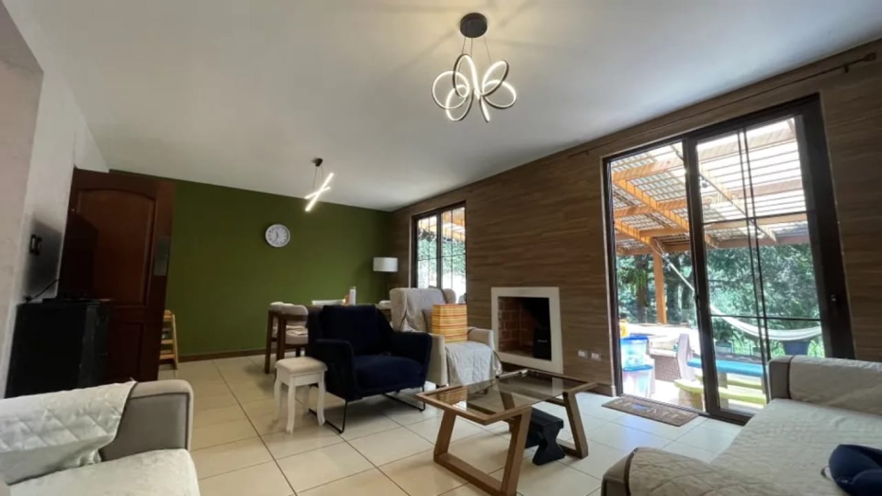 BOSQUE ESCONDIDO KM 21.5 CARRETERA FRAIJANES. AMPLIO TERRENO DE 8.20 FRENTE X 30.60 FONDO. — Casa en Venta en Carretera a El Salvador, Guatemala, Ciudad — foto 15 de 17