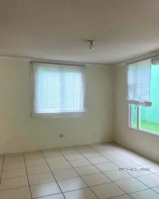 CASA EN VENTA EN SAN JOSE PINULA DENTRO DE CONDOMINIO (copia) — Casa en Venta en San José Pinula, Carretera a El Salvador, Guatemala, Ciudad — miniatura 10 de 11